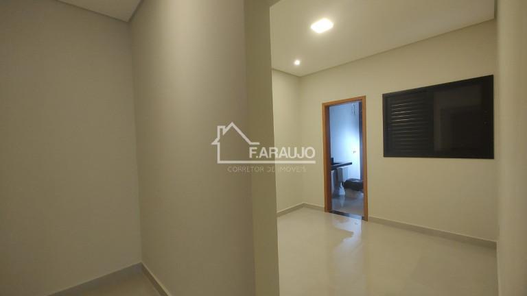 Imagem Imóvel com 3 Quartos à Venda,  em Cajuru Do Sul - Sorocaba