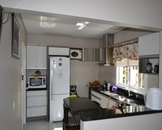Imagem Imóvel com 3 Quartos à Venda, em Br116 - Nova Petrópolis Imagem Imóvel com 3 Quartos à Venda, em Br116 - Nova Petrópolis
