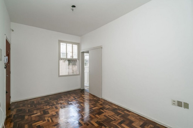 Imagem Imóvel com 1 Quarto à Venda, 48 m² em Passo Da Areia - Porto Alegre Imagem Imóvel com 1 Quarto à Venda, 48 m² em Passo Da Areia - Porto Alegre