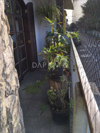 Imagem Sobrado com 5 Quartos à Venda, 154 m² em Quitaúna - Osasco Imagem Sobrado com 5 Quartos à Venda, 154 m² em Quitaúna - Osasco
