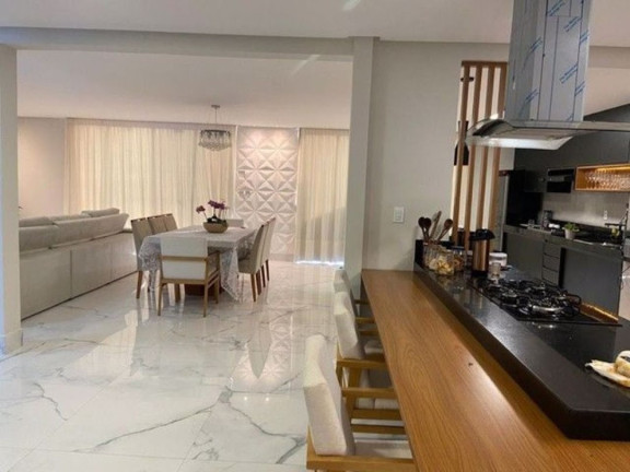 Imagem Casa com 6 Quartos à Venda, 300 m² em Centro - Prado