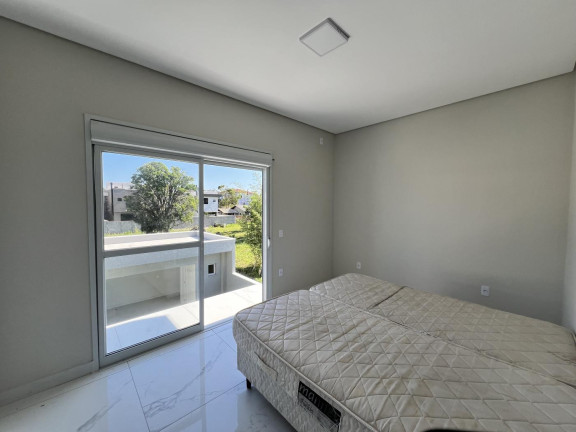 Imagem Casa com 3 Quartos à Venda, 186 m² em Ingleses Do Rio Vermelho - Florianópolis Imagem Casa com 3 Quartos à Venda, 186 m² em Ingleses Do Rio Vermelho - Florianópolis