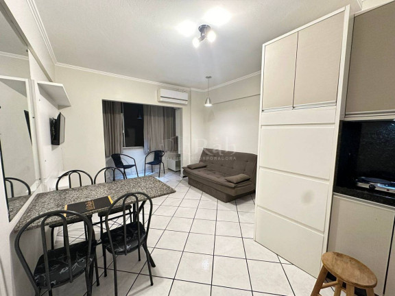 Imagem Apartamento com 1 Quarto para Alugar, 53 m² em Centro - Balneário Camboriú Imagem Apartamento com 1 Quarto para Alugar, 53 m² em Centro - Balneário Camboriú