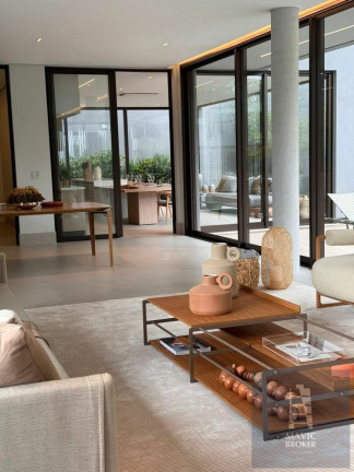 Imagem Casa com 4 Quartos à Venda, 540 m² em Alphaville - Barueri Imagem Casa com 4 Quartos à Venda, 540 m² em Alphaville - Barueri