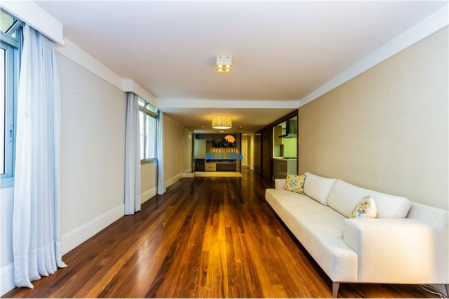 Imagem Apartamento com 3 Quartos à Venda, em Pinheiros - São Paulo Imagem Apartamento com 3 Quartos à Venda, em Pinheiros - São Paulo