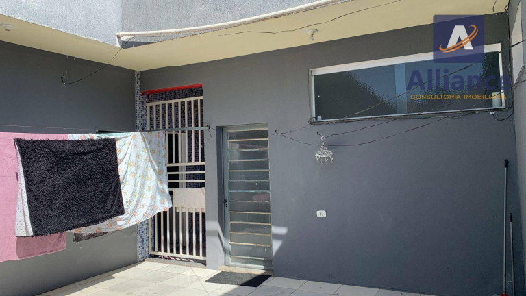 Imagem Casa com 6 Quartos à Venda, 320 m² em Santo Antônio - Louveira