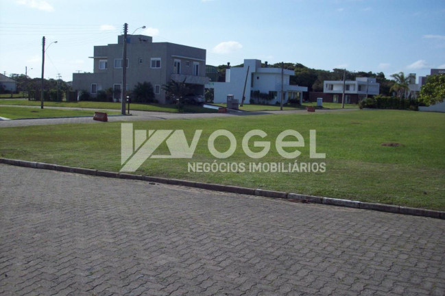 Imagem Imóvel à Venda, 900 m² em Bairro Não Informado - Tramandai Imagem Imóvel à Venda, 900 m² em Bairro Não Informado - Tramandai