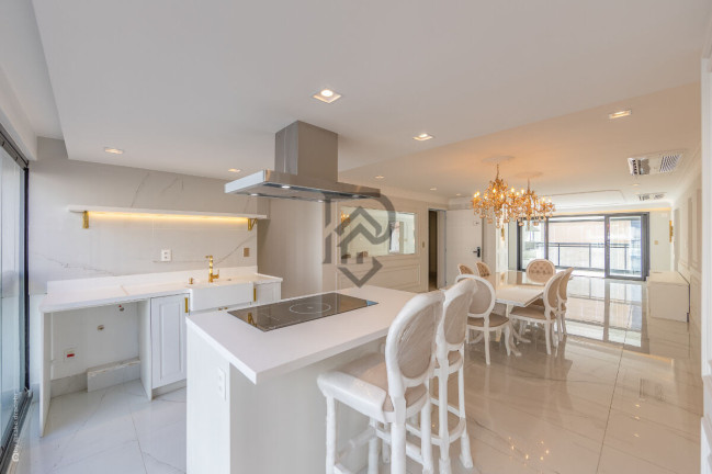 Imagem Apartamento com 2 Quartos à Venda, 159 m² em Moema - São Paulo Imagem Apartamento com 2 Quartos à Venda, 159 m² em Moema - São Paulo