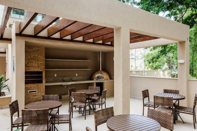 Imagem Apartamento com 2 Quartos à Venda, 57 m² em Benfica - Fortaleza