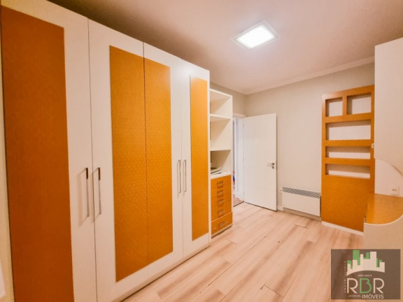 Imagem Casa com 3 Quartos à Venda, 178 m² em Caxias Do Sul