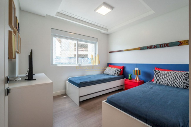 Imagem Apartamento com 3 Quartos à Venda, 179 m² em Centro - Balneário Camboriú Imagem Apartamento com 3 Quartos à Venda, 179 m² em Centro - Balneário Camboriú