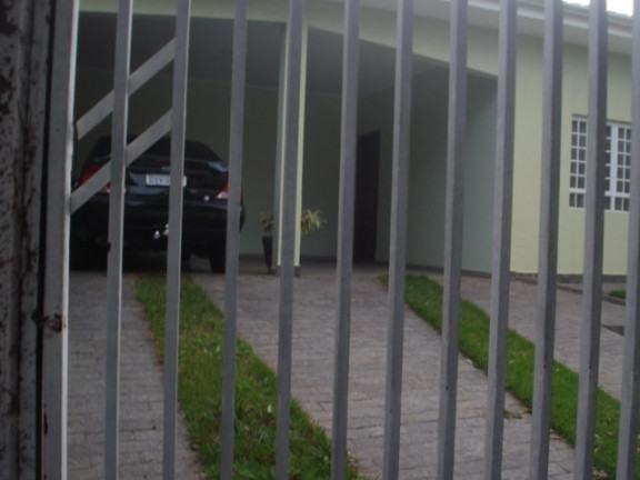 Imagem Casa com 3 Quartos à Venda,  em Jardim Aeroporto - Bauru