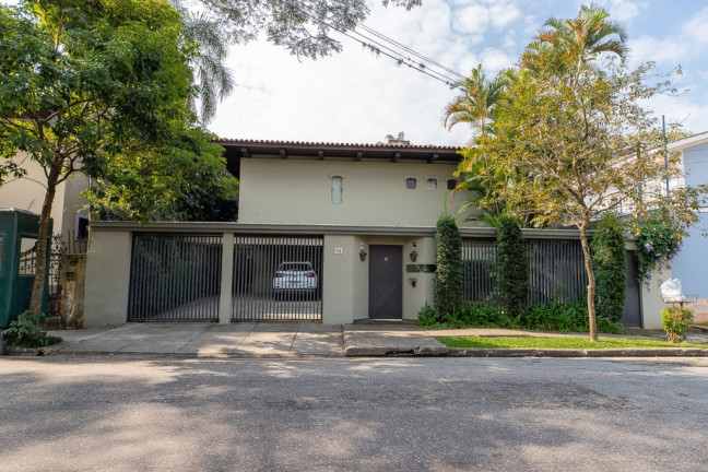 Casa com 4 Quartos à Venda, 480 m² em Alto De Pinheiros - São Paulo