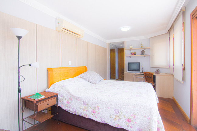 Imagem Cobertura com 3 Quartos à Venda, 164 m² em Rio Branco - Porto Alegre