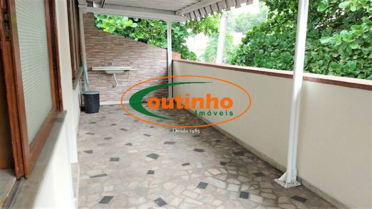 Imagem Casa com 4 Quartos à Venda, 247 m² em Andaraí - Rio De Janeiro Imagem Casa com 4 Quartos à Venda, 247 m² em Andaraí - Rio De Janeiro