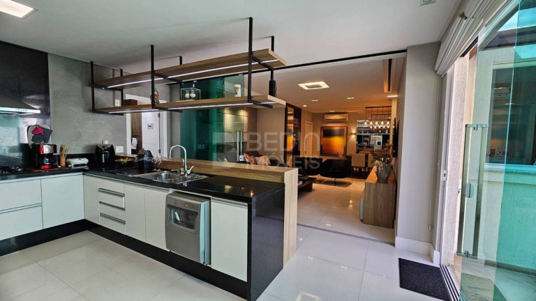 Imagem Apartamento com 3 Quartos à Venda, 177 m² em Centro - Balneário Camboriú