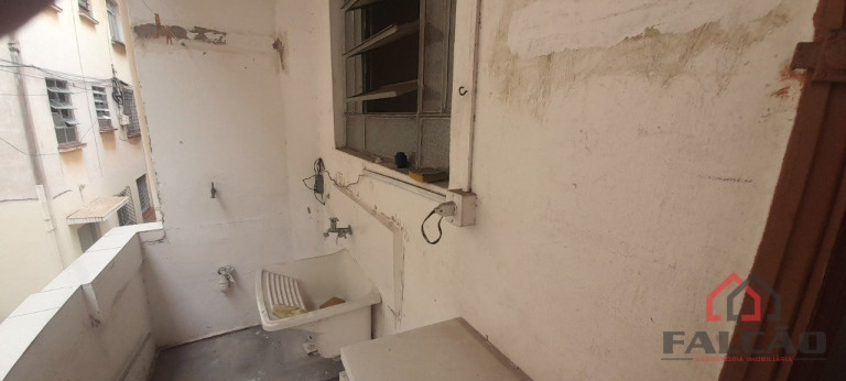 Imagem Apartamento com 2 Quartos à Venda, 69 m² em Gonzaga - Santos Imagem Apartamento com 2 Quartos à Venda, 69 m² em Gonzaga - Santos