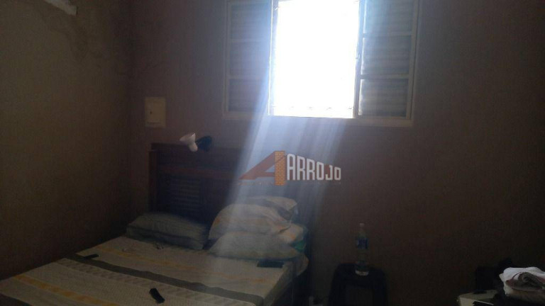 Imagem Casa com 3 Quartos à Venda, 180 m² em Jardim Sao Carlos (zona Leste) - São Paulo Imagem Casa com 3 Quartos à Venda, 180 m² em Jardim Sao Carlos (zona Leste) - São Paulo