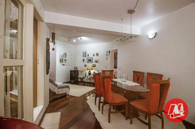 Imagem Casa com 3 Quartos à Venda, 306 m² em Santo Antônio - Porto Alegre