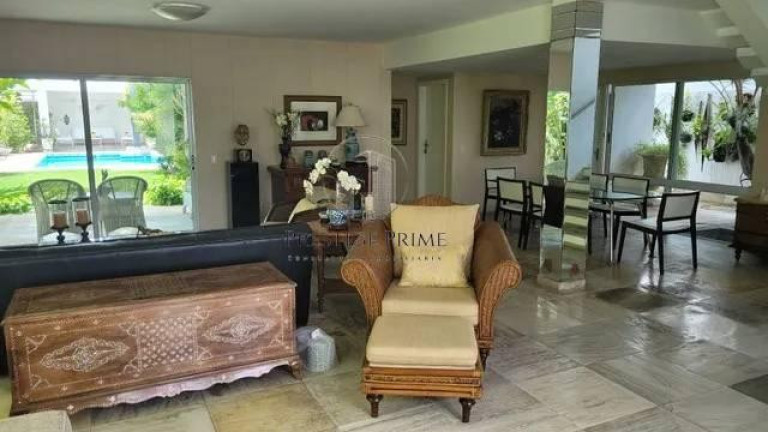 Imagem Casa com 4 Quartos à Venda, 504 m²