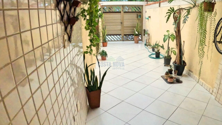 Imagem Casa com 3 Quartos à Venda, 216 m² em Vila Belmiro - Santos Imagem Casa com 3 Quartos à Venda, 216 m² em Vila Belmiro - Santos