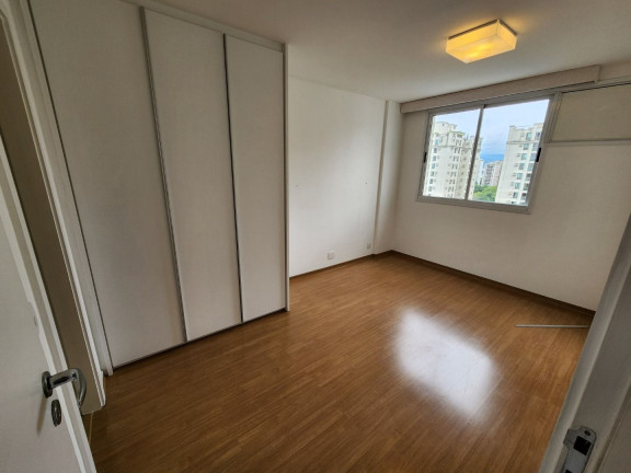 Imagem Imóvel com 2 Quartos à Venda, 124 m² em Barra Da Tijuca - Rio De Janeiro Imagem Imóvel com 2 Quartos à Venda, 124 m² em Barra Da Tijuca - Rio De Janeiro