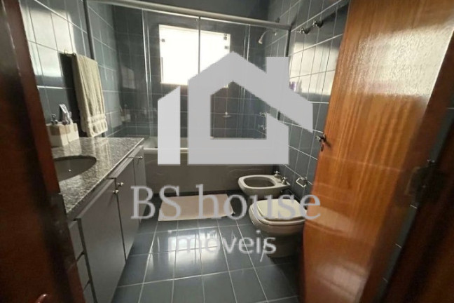 Imagem Sobrado com 5 Quartos à Venda, 600 m² em Campestre - Santo André