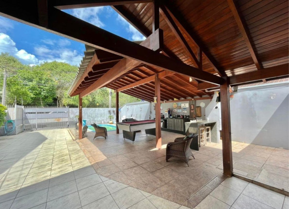 Imagem Casa com 4 Quartos à Venda, 166 m² em Jardim Das Flores - Campo Bom Imagem Casa com 4 Quartos à Venda, 166 m² em Jardim Das Flores - Campo Bom