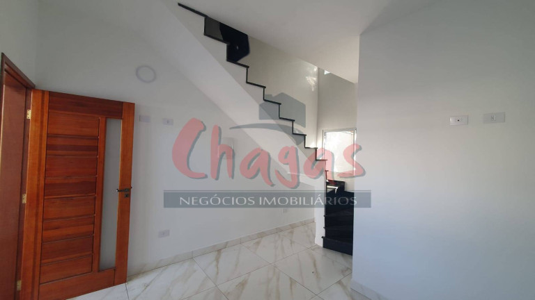Imagem Sobrado com 2 Quartos à Venda, 72 m² em Pontal De Santa Marina - Caraguatatuba