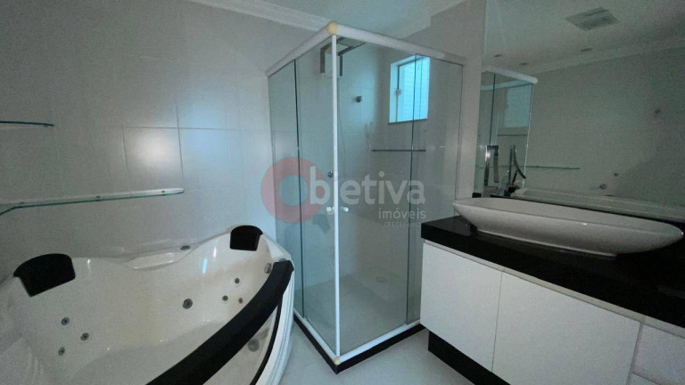 Imagem Cobertura com 4 Quartos à Venda, 250 m² em Centro - Cabo Frio Imagem Cobertura com 4 Quartos à Venda, 250 m² em Centro - Cabo Frio