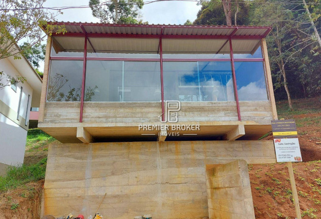 Imagem Casa com 3 Quartos à Venda, 160 m² em Vargem Grande - Teresópolis Imagem Casa com 3 Quartos à Venda, 160 m² em Vargem Grande - Teresópolis