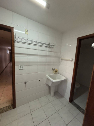Imagem Apartamento com 3 Quartos para Alugar, 110 m² em Parque Hotel - Araruama Imagem Apartamento com 3 Quartos para Alugar, 110 m² em Parque Hotel - Araruama