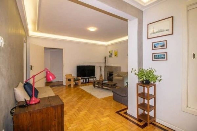 Imagem Apartamento com 3 Quartos à Venda, 150 m² em Floresta - Porto Alegre Imagem Apartamento com 3 Quartos à Venda, 150 m² em Floresta - Porto Alegre