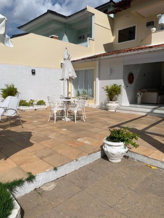 Imagem Casa com 5 Quartos à Venda, 480 m² em Barra Da Tijuca - Rio De Janeiro Imagem Casa com 5 Quartos à Venda, 480 m² em Barra Da Tijuca - Rio De Janeiro