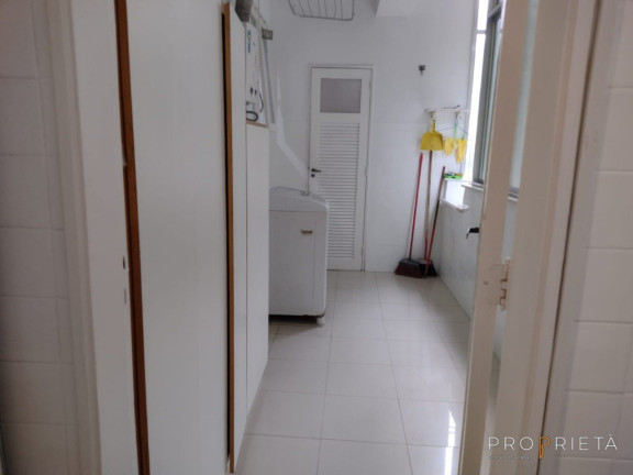 Imagem Apartamento com 2 Quartos à Venda, 91 m² em Copacabana - Rio De Janeiro Imagem Apartamento com 2 Quartos à Venda, 91 m² em Copacabana - Rio De Janeiro