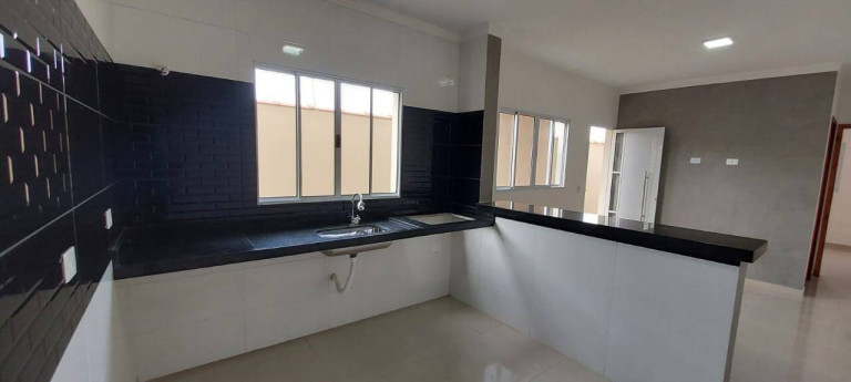 Imagem Casa com 2 Quartos à Venda, 125 m² em Nova Itanhaém - Itanhaém