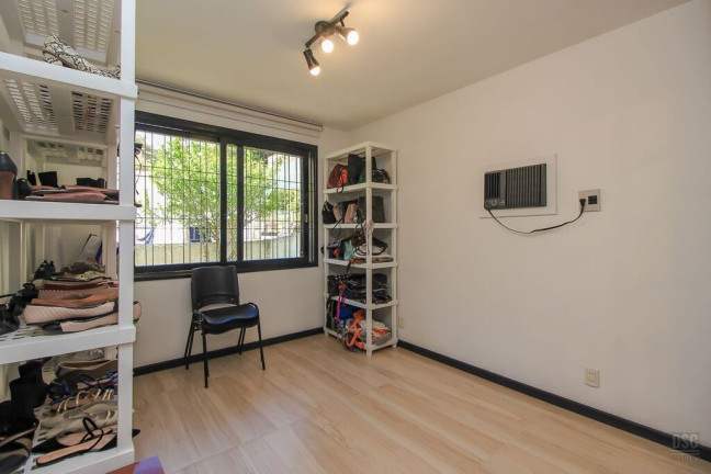 Imagem Casa com 3 Quartos à Venda, 246 m² em Ipanema - Porto Alegre