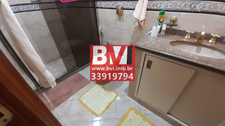 Imagem Casa com 3 Quartos à Venda, 243 m² em Vila Da Penha - Rio De Janeiro Imagem Casa com 3 Quartos à Venda, 243 m² em Vila Da Penha - Rio De Janeiro