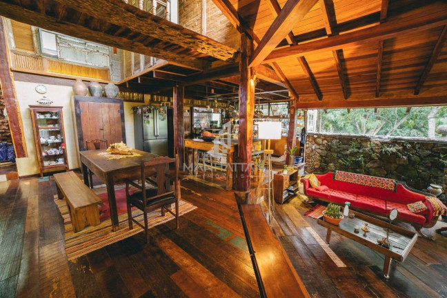 Imagem Sobrado com 3 Quartos à Venda, 300 m² em Serrinha - Bragança Paulista Imagem Sobrado com 3 Quartos à Venda, 300 m² em Serrinha - Bragança Paulista
