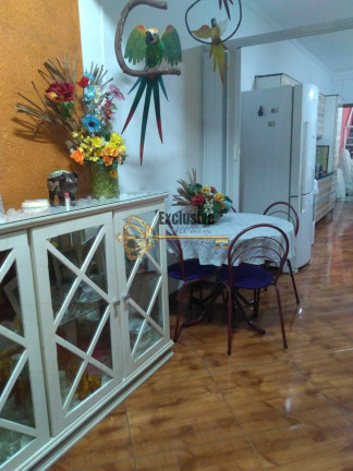 Imagem Casa com 3 Quartos à Venda, 204 m² em Vila Pires - Santo André Imagem Casa com 3 Quartos à Venda, 204 m² em Vila Pires - Santo André