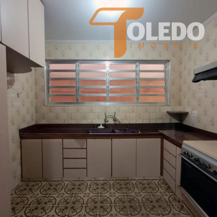 Imagem Casa com 3 Quartos à Venda, 292 m² em Vila Santo Estevão - São Paulo