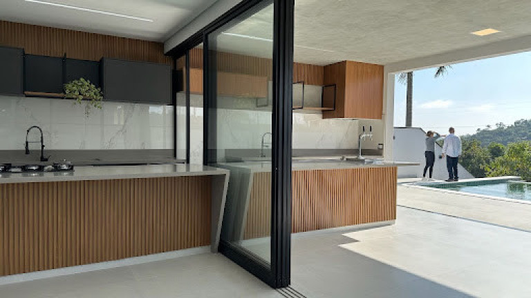 Imagem Casa com 4 Quartos à Venda, 350 m² em Aruã Eco Park - Mogi Das Cruzes Imagem Casa com 4 Quartos à Venda, 350 m² em Aruã Eco Park - Mogi Das Cruzes