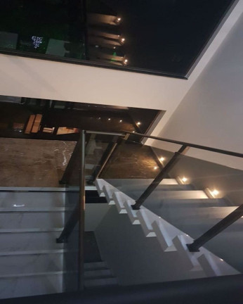 Imagem Sobrado à Venda, em São Fernando Residência - Barueri Imagem Sobrado à Venda, em São Fernando Residência - Barueri