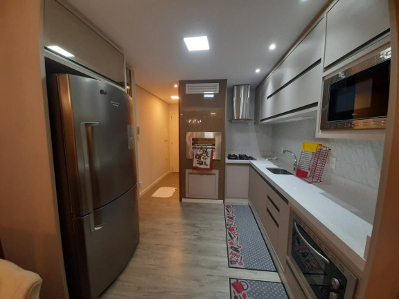 Imagem Apartamento com 3 Quartos para Alugar ou Temporada, 81 m² em Itacolomi - Balneário Piçarras