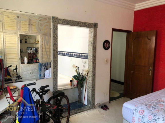 Imagem Imóvel com 4 Quartos à Venda, 350 m² em Canto Do Forte - Praia Grande Imagem Imóvel com 4 Quartos à Venda, 350 m² em Canto Do Forte - Praia Grande