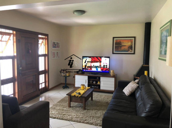 Imagem Casa com 3 Quartos à Venda, 250 m² em Teutônia - Teutônia