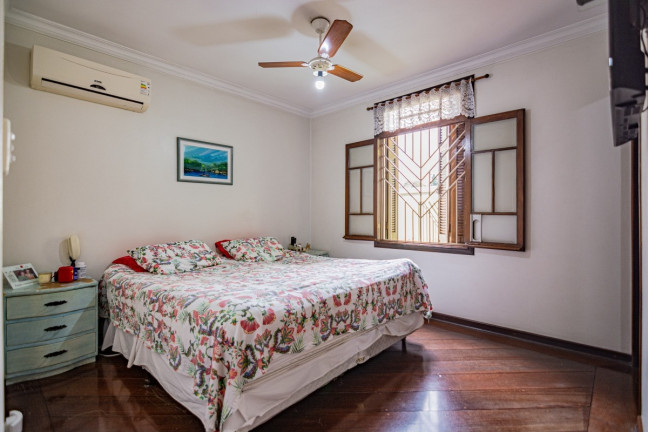Imagem Casa com 3 Quartos à Venda, 250 m² em Vila Romana - São Paulo Imagem Casa com 3 Quartos à Venda, 250 m² em Vila Romana - São Paulo