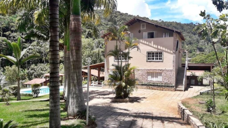 Imagem Casa com 5 Quartos à Venda, 500 m² em Pessegueiros - Teresópolis