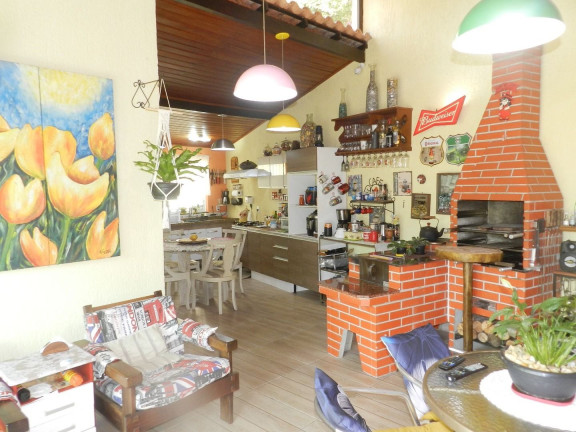 Imagem Casa com 4 Quartos à Venda, 161 m² em Vargem Grande - Teresópolis Imagem Casa com 4 Quartos à Venda, 161 m² em Vargem Grande - Teresópolis
