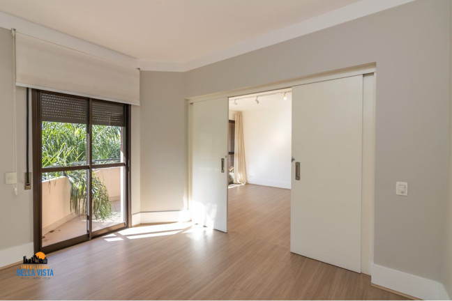Imagem Apartamento com 2 Quartos à Venda, em Moema - São Paulo Imagem Apartamento com 2 Quartos à Venda, em Moema - São Paulo